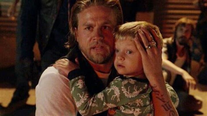 Abel Tells Jax That Gemma Killed Tara Season 7 Recap Hollywood Life |