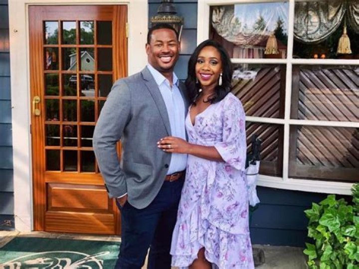 Age, Height, Husband, And Net Worth Revealed!