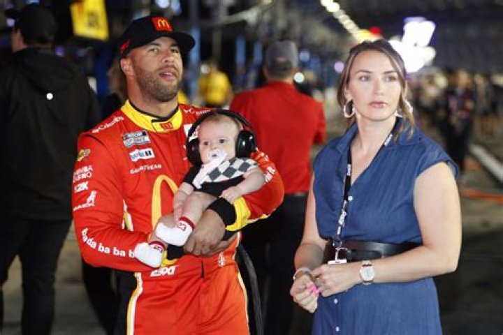 Amanda Carter Wiki (Bubba Wallace Girlfriend) Age, Bio, Parents, Husband, Net Worth 2023
