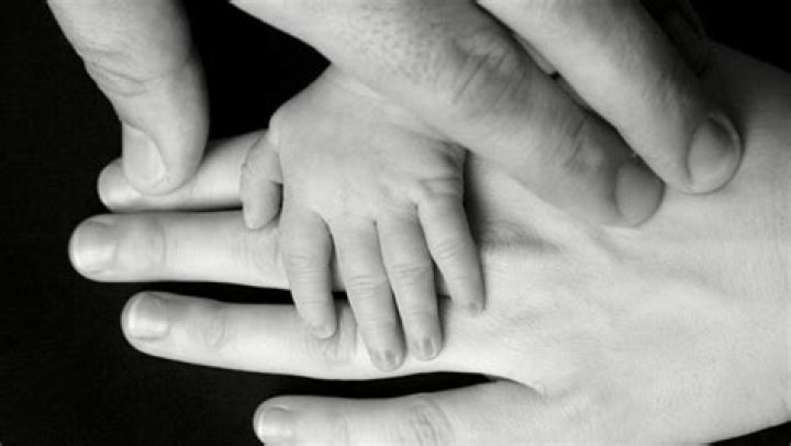 Ashley Stock Reveals Her Daughter Stevie Died Of Brain Cancer Hollywood Life |