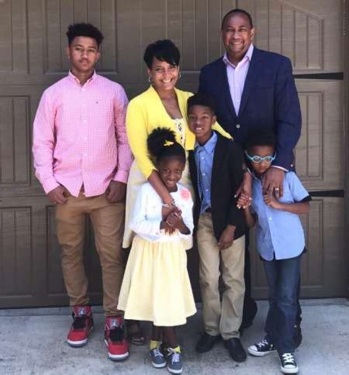 Atlanta Mayor, Keisha Lance Bottoms is Married to Derek W. Bottoms And Mother of Four Kids ·