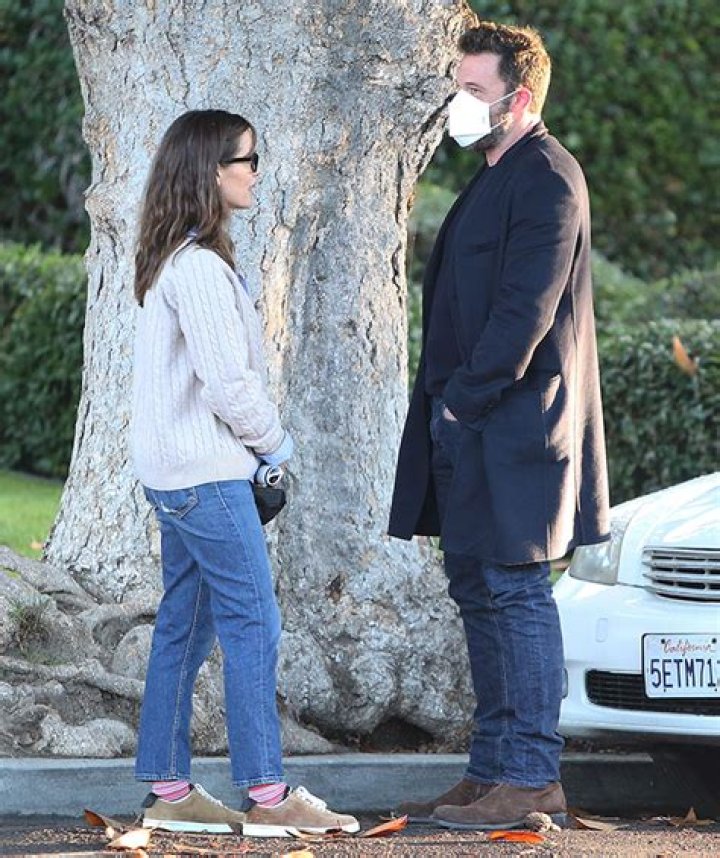 Ben Affleck On Jennifer Garner Relationship & Out Of Context Interview Hollywood Life |