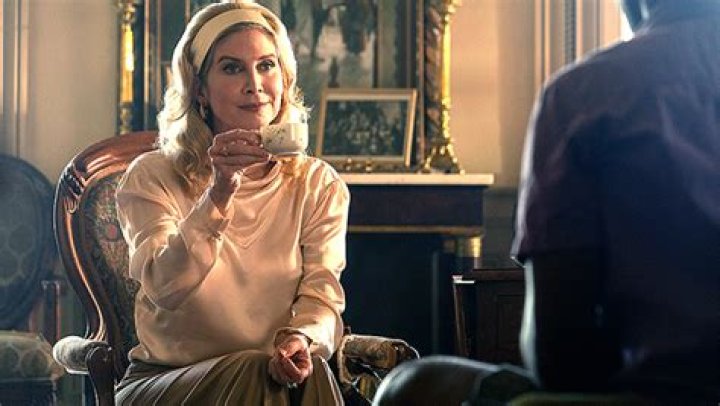 Carla Limbrey & John B Are Actually Related Hollywood Life |