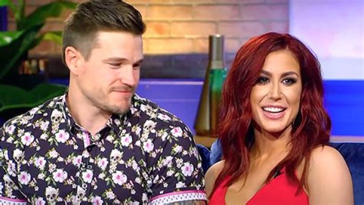 Chelsea Houska Rocks Black Bikini In New Family Beach Photos With Cole Hollywood Life |