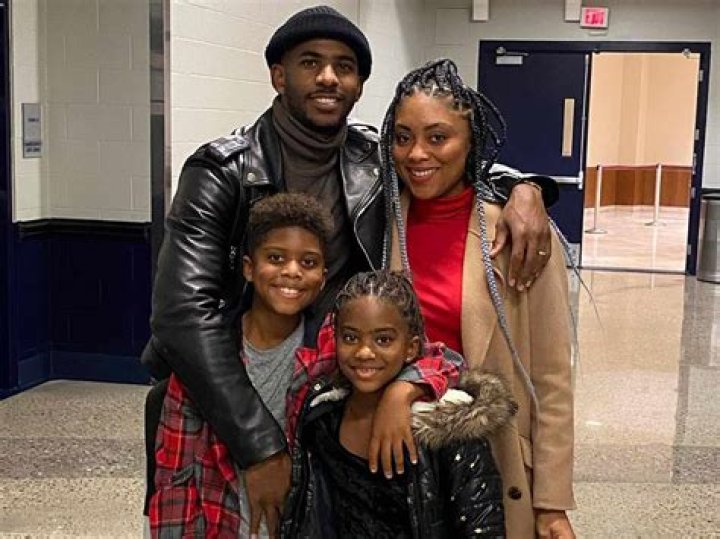 Chris Paul II, Son of Chris Paul & Jada Crawley is the Oldest Kid in the Family! Know His Personal L ·
