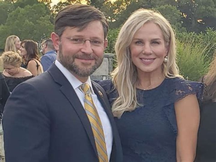 Derek Carr's Wife And The Secrets To His Success