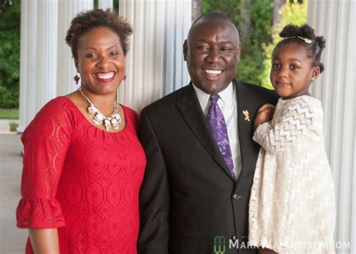 Genae Angelique Crump, Wife of Benjamin Crump! Know About Her Spouse, Wife, Children, Eduction, Inst ·