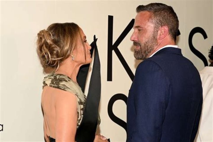 Is Violet Affleck Dating Someone ? Know Her Relationship Status and Her Net Worth ·