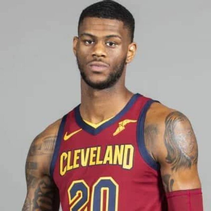 Isaiah Thomas - Bio, Age, Single, Nationality, Body Measurement, Career ·