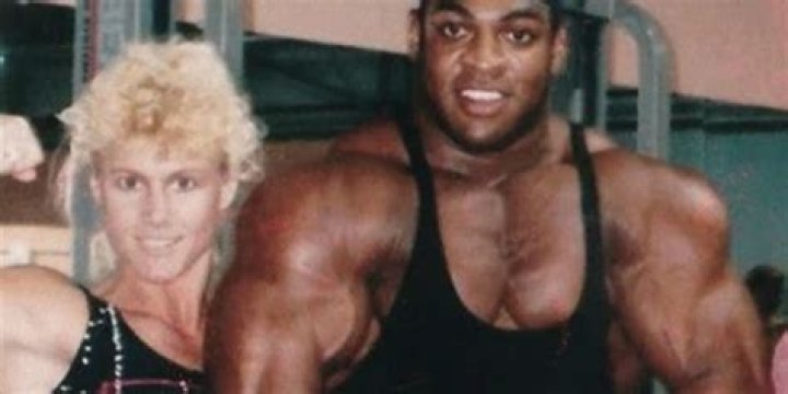 JadeVibe | Explore Bodybuilder Ray McNeil's Wiki Details, Parents, & Married Life