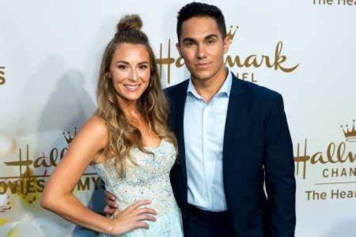 Know the Relationship Status and Net Worth of Sister of Alexa PenaVega, Margaux Vega ·