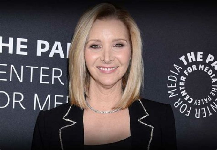 Lisa Kudrow Celebrity Profile Hollywood Life |