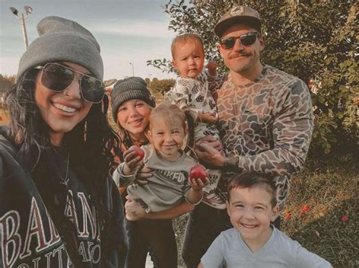 Meet Chelsea Houska and Cole DeBoer's Blended Family, Which Includes Four Kids