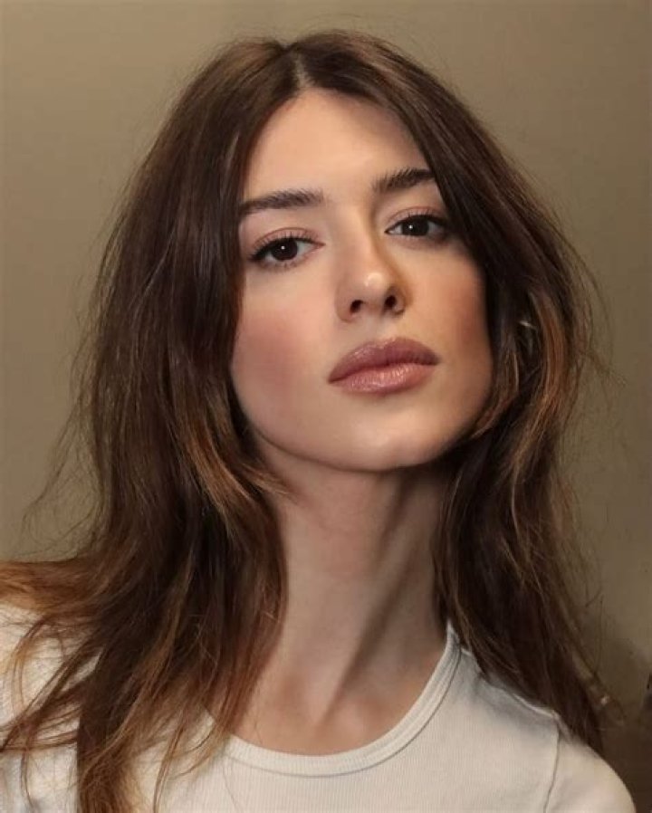 Uncover Daisy Edgar Jones' Ancestry And Early Journey: A Wiki Biography