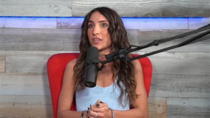 Uncover The Enigma: Nadia Amine's Boyfriend Revealed