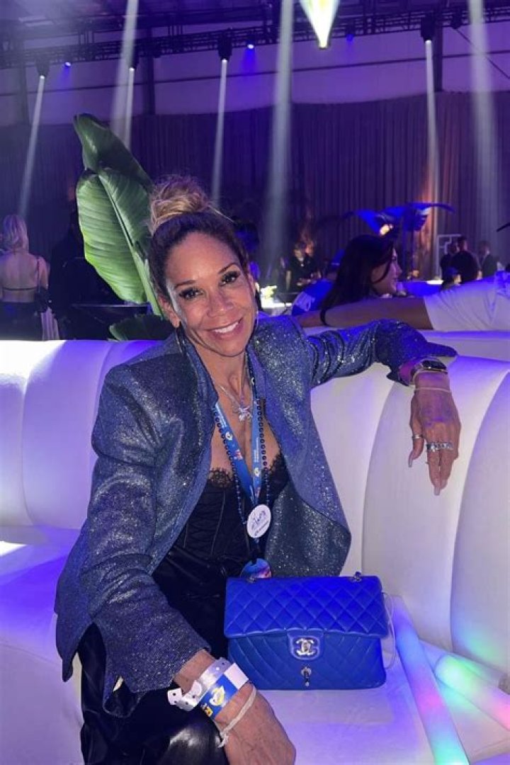 Unveiling The Marital Life Of Heather Van Norman: Discoveries Await